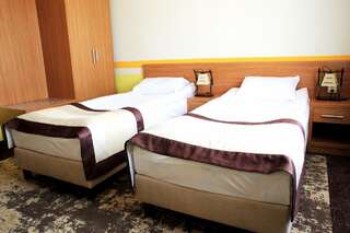 Мини-отель Hotel Folklor Мендзыжец-Подляски Стандартный двухместный номер с 1 кроватью или 2 отдельными кроватями-3